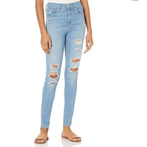 Levis 720 High Rise Super Skinny Jeans